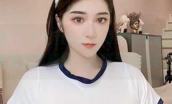 微密圈 – 120斤的小王同学的最新图集，蕾丝兔女郎装扮，颜值和创意在线！