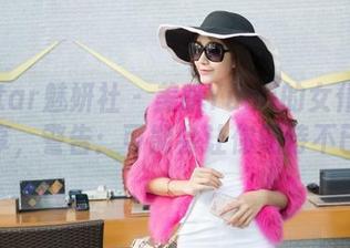 MiStar魅妍社 – 美昕Yumi的女仆图包分享，警告：可能会让你期待不已！