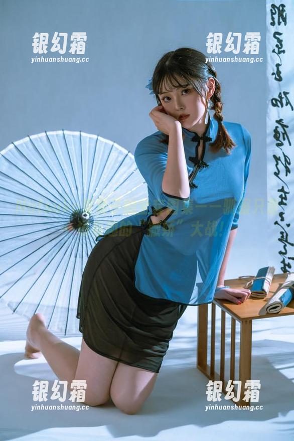 Natsuko夏夏子 Natsuko夏夏子的全套图集——驯服只是一场有趣的“撒娇”大战!