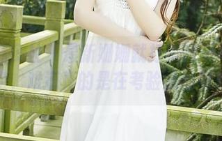 PDL潘多拉 – 最新姗姗就打奥特曼写真：镂空，难道真的是在考验我的耐心？