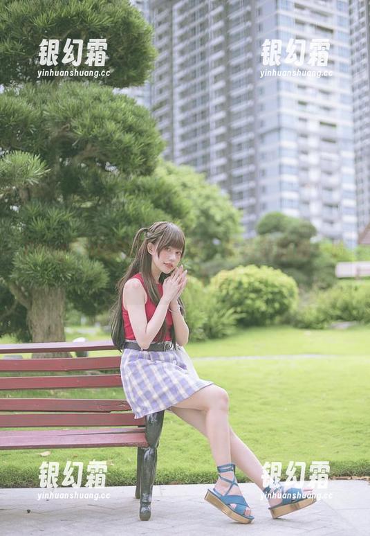 PingPing的清纯写真：镜头前的她一脸无辜，我不信！