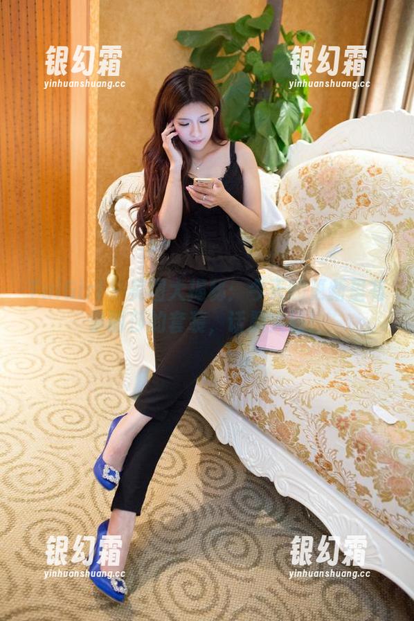 TuiGirl - 美图大揭秘：今天的更新里有李丽莎的套装，话题火热！