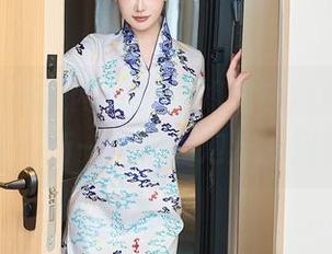 Xiuren秀人网 – 史雨姐姐在浴室，超现实的写真更新——水和泡沫的双重游戏！