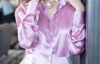 Xiuren秀人网 – 娜娜baby的海边探险：私房图集，沙滩及嗨的不速之客