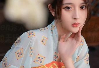 Xiuren秀人网 – 白白Alina+修女=私房美图的无限可能，画外音是内心的挣扎。