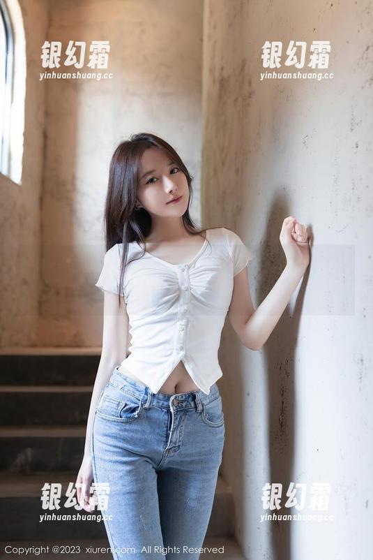 Xiuren秀人网 - 谢小葱水手服大赏：从未见过如此‘严肃’的海盗风！