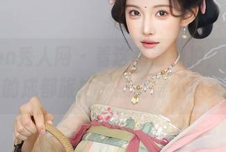 Xiuren秀人网 – 看这高清棚拍，陆萱萱的成都旅拍，总觉得不真实