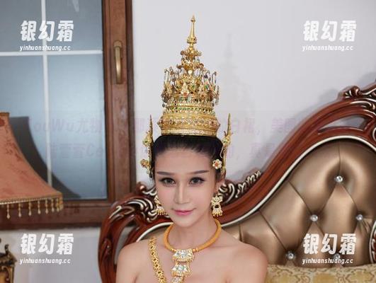YouWu尤物馆-陆萱萱Cecilia YouWu尤物馆 - 那顶你没见过的白裙,美图收藏必备,陆萱萱Cecilia你是怎么想到的,真是别出心裁。