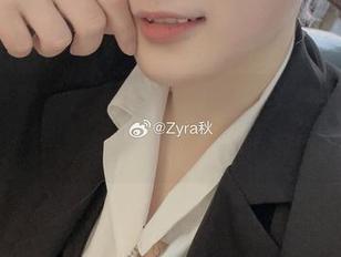浴室漫游：Zyra秋的图库，再一次刷新你认知！