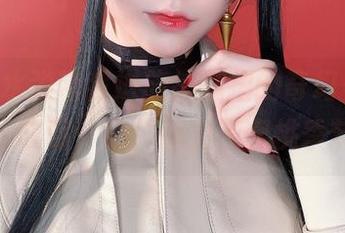 aqua水淼带我进旅拍私拍的奇幻美图领域，哎哟，意外撞上了蜜桃季节！