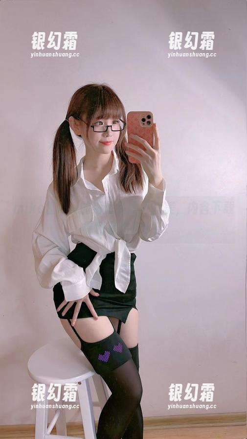 miko酱ww的海伦礼服不止美，内含下载福利等你来拿！