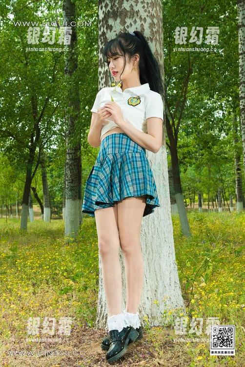 丽柜ligui - 收集资源的同时，快看心心的圣诞情丝，这画风真有趣！