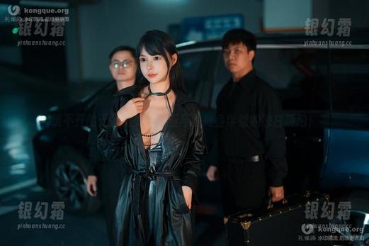 绕不开的无圣光美图：亚马逊鲶鱼学姐的独白随拍！