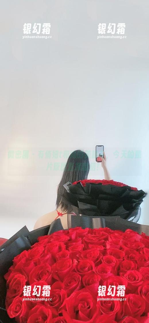微密圈 - 有俏妞t和她的美脚在，今天的照片原图直接翻倍！