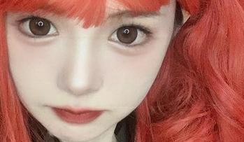 “倦倦喵”写真集，我就想问问，换了多少套装才能更新？