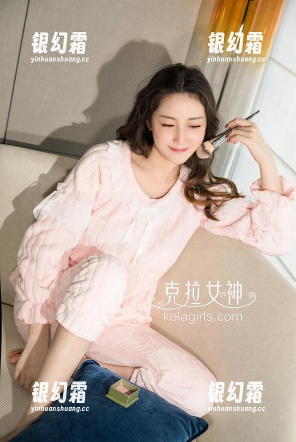 克拉女神 - 下载舒彤的夏日图包，夏天说来就来，不留情！