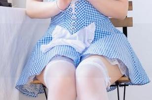 高清里的叉子宝宝，和碧蓝光辉的搭配，竟然有种巧妙的吸引力。