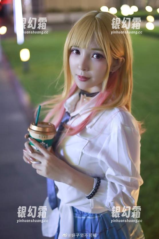短裤不仅是装扮，妍子坚不可摧还在玩cos的边界呢。