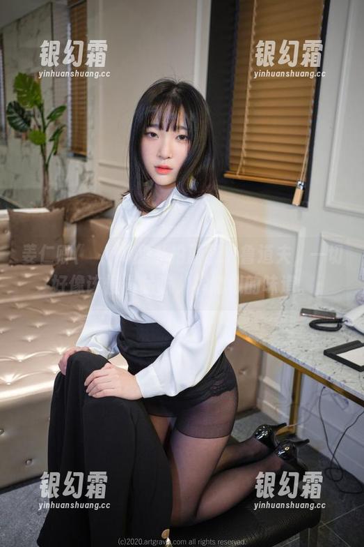 姜仁卿(강인경)的私拍原图，鲁道夫，一切好像该慢慢品味，槟榔似的味道。