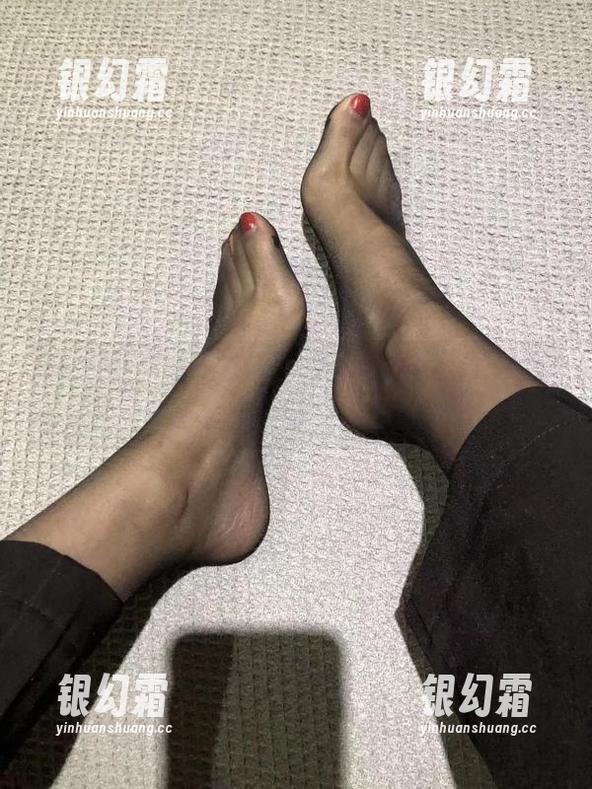 微密圈 - 小仙女ELaine施工中！快速转发女仆高清合集让你乐翻天！