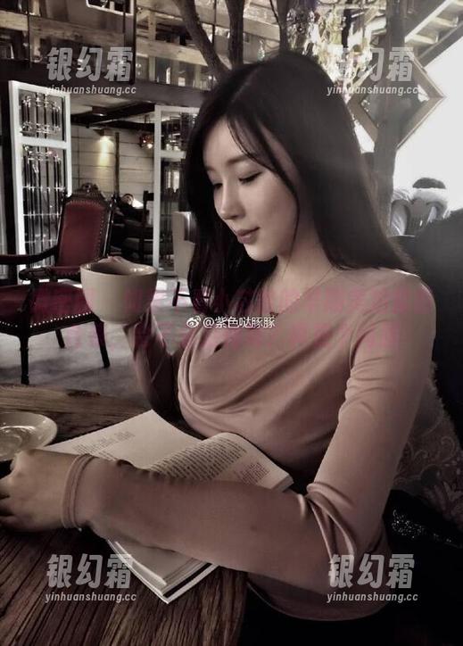 微密圈 - 如果不看小芯酱的早期美拍套图合集，会不会后悔呢？真是个问题