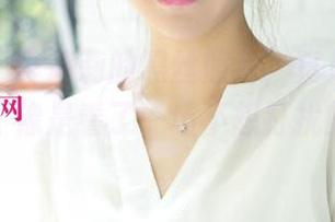 尤果网 – 李莉莉的黑丝照片，真是让人意犹未尽，像是看了一场不想打扰的独角戏。