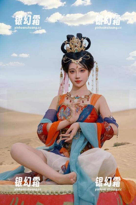 年年Nnian 年年Nnian全套比基尼:要是沙滩能说话,它一定会吃醋!