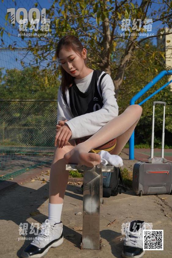 异思趣向-诗琪 异思趣向 - 诗琪的高清写真,带给我的温柔如春风拂面,难怪这么“让人迷失”。