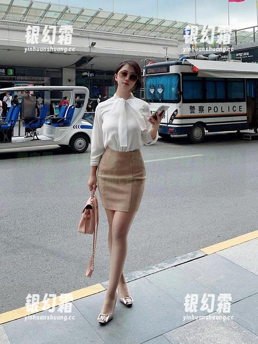 张老师 微密圈 - 私拍闪现:张老师穿睡衣的一秒钟,我心里的cecilia已起舞!