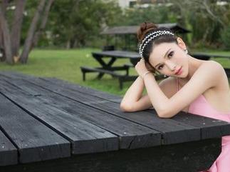 推女神 – 宛恩miyu的比基尼频频上热搜，高清原图在这里–沙滩的热度还踩得住吗？