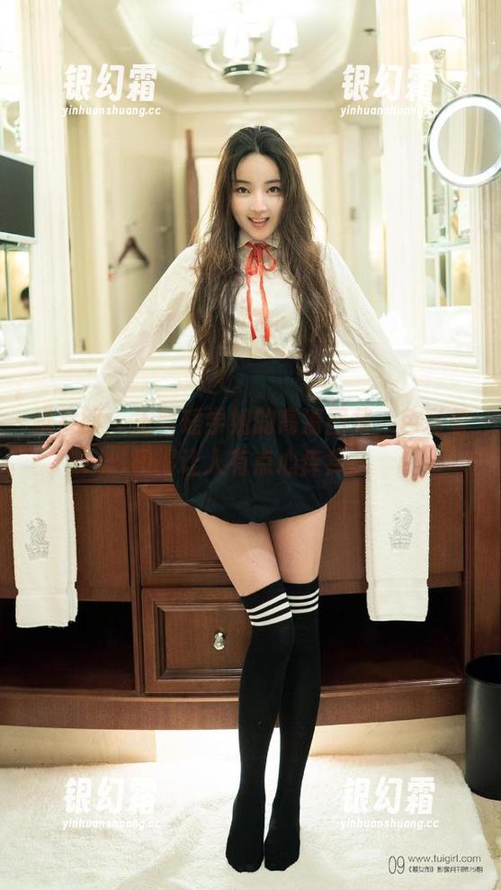 推女郎 - 王馨瑶学姐的高清图集，色彩柔和得让人有点心痒痒。