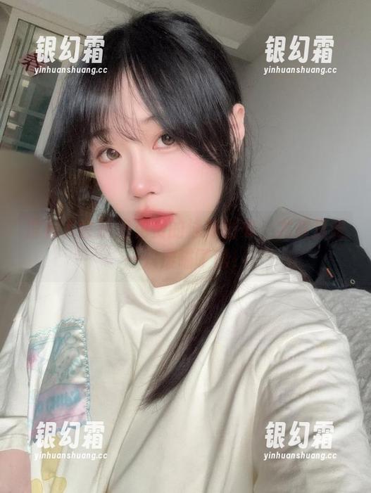 没有人会拒绝免费的泳池图集，尤其是是一只废喵了的！