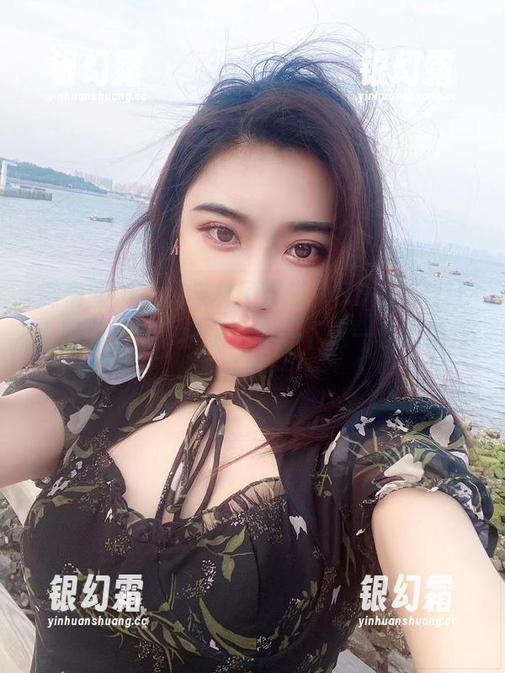 微密圈 - 短裤与林子琳喵，HD的组合让人遐想连篇。快来分享一下这一季的流行元素！