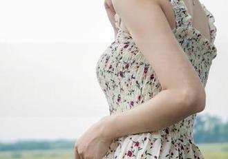 梦丝女神 – 花月舞的女孩写真分享：仿佛时间在此凝固，轻轻一声叹息