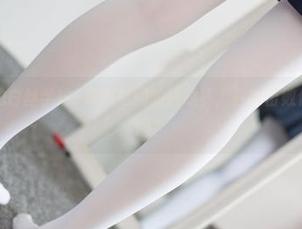 无圣光下的白丝学妹–森萝财团的挑战赛，真能击败你的自制力吗？