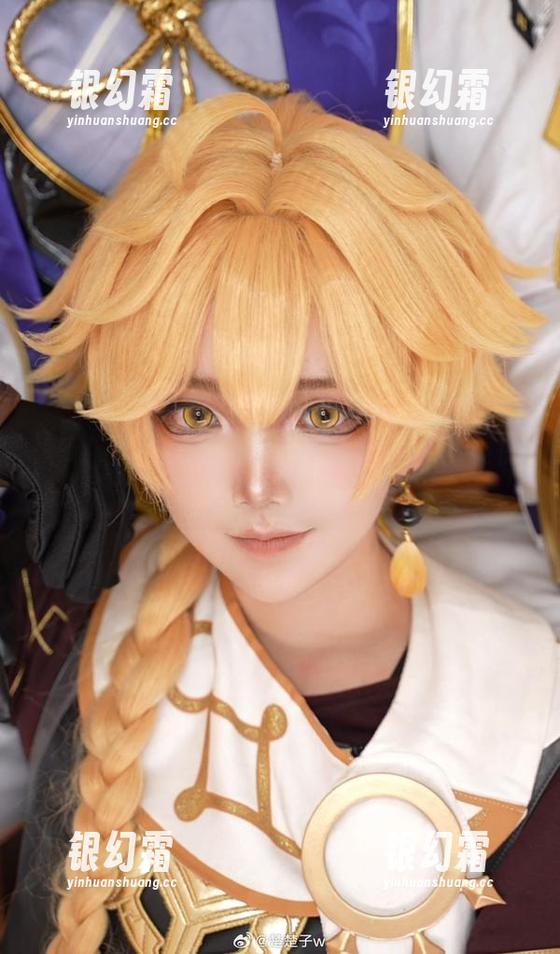 来啊，楚楚子w的写真分享，FATE贞德教科书级别的好看！