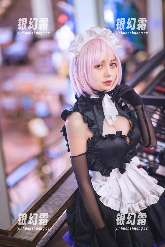 从制服到旗袍，洛丽塔大哥的写真图包真是个奇葩大联盟！