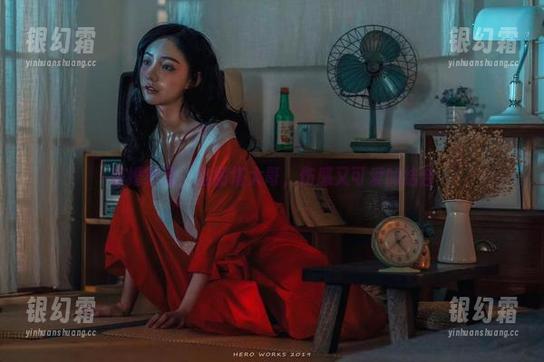 在婚纱里，洛丽塔大哥，伤感又可爱的结合