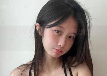 微密圈 – 大家快来看！“火龙果羊”最新校服套图，校服也有灵魂的。