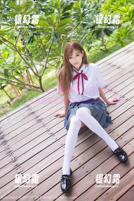 爱蜜社 - 每个细节都在说：“你来晚了”，赶紧下载这张张思允Nice的旗袍作品集吧！