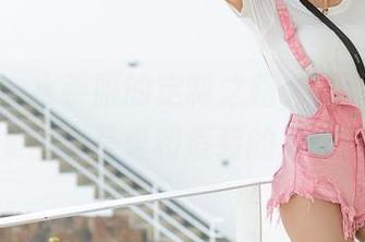 爱蜜社 – 水手服的定制之路，黄歆苑的图集里全是爱和假装的船长！