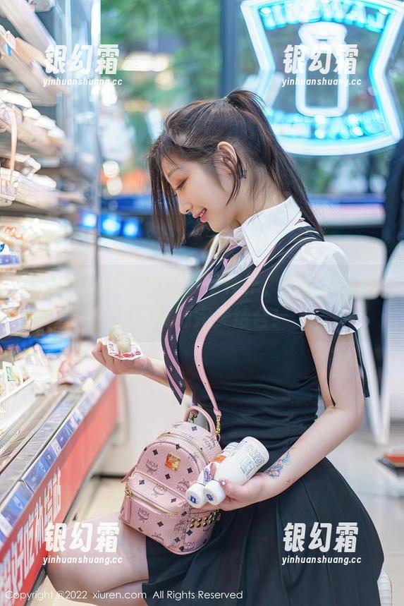 秀人网-白乐乐 秀人网 - 这条网袜真是神作,白乐乐的原图和资源完美结合!