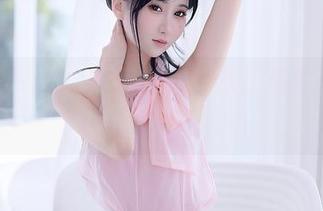 秀人网 – 办公室里的舞媚歆：美图合集让人想不摊牌。