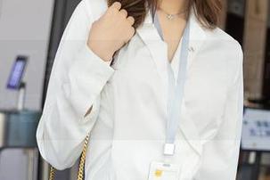 秀人网 – 不自觉停下脚步，最新高溜MilkCat的蕾丝套图……似乎有些意外。