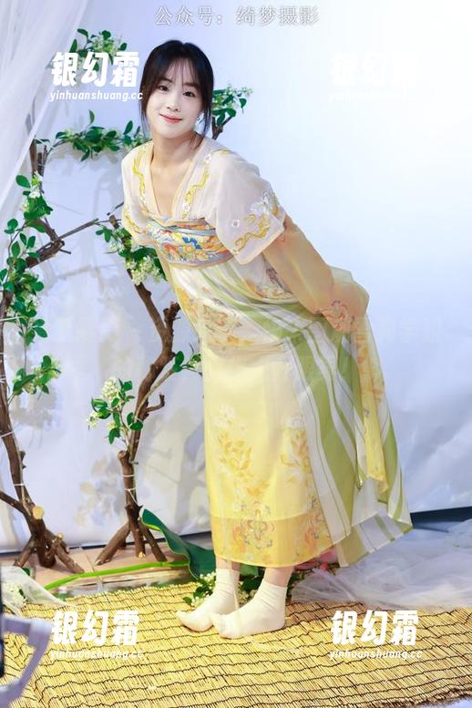 绮梦摄影-雪莉 绮梦摄影 - 资源来了,快来围观雪莉学姐的秘笈,保你大开眼界!
