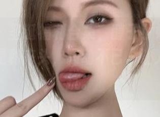 微密圈 – 圣诞福利合集，醇子小姨的每一张都像是利来头，骚动不已，让人无从抵抗。