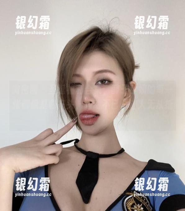 醇子小姨 微密圈 - 圣诞福利合集,醇子小姨的每一张都像是利来头,骚动不已,让人无从抵抗。