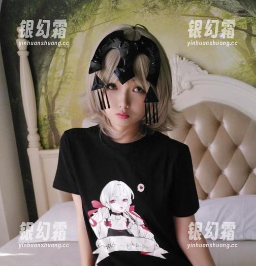 雯妹不讲道理 在雯妹不讲道理的图片中,粉护士原图勾勒出了别样的甜,可能该叫她“甜妹”了吧。
