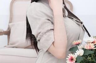 在线小仙女鹿野希的海边美图，真能把人美到上天去！